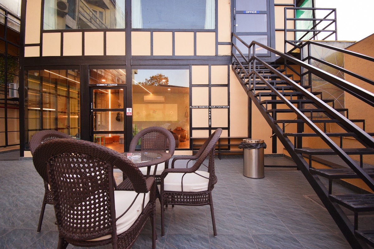 hostel outdoor seating