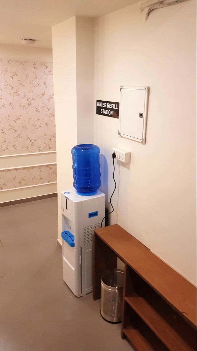 Water filling station